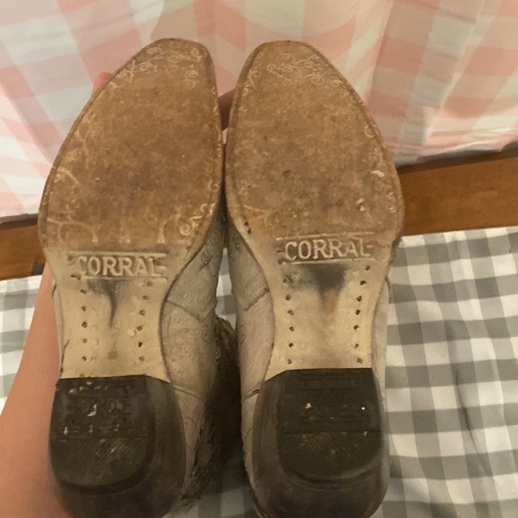 Corral handcrafted boots - Picture 4 of 5